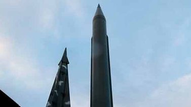 Corea del Norte lanza un cohete de largo alcance