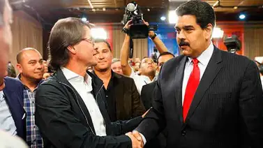 Maduro acusa a Lorenzo Mendoza de hacer "guerra económica" contra Venezuela Maduro acusa a Lorenzo Mendoza de hacer "guerra económica" contra Venezuela