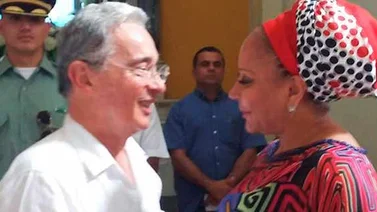 Uribe y Piedad Córdoba hacen de lado sus diferencias para hablar de paz