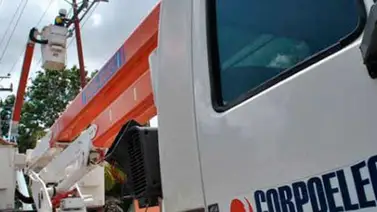 Hombres uniformados de Corpoelec robaron aires acondicionados Hombres uniformados de Corpoelec robaron aires acondicionados