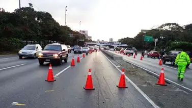 INTT inhabilitará canal de contraflujo en la Valle-Coche a partir del lunes INTT inhabilitará canal de contraflujo en la Valle-Coche a partir del lunes