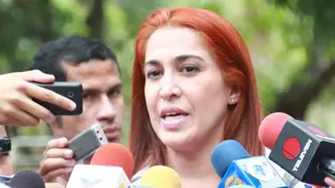 Piden interpelar a directora del Hospital Clínico por deudas laborales y falta de insumos Piden interpelar a directora del Hospital Clínico por deudas laborales y falta de insumos