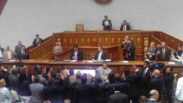 AN juramenta a 31 diputados suplentes