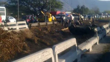 Se registró volcamiento en ARC sentido Caracas-Valencia