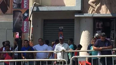 Asamblea Nacional con fuertes medidas de seguridad y rodeada por adeptos (+Fotos)