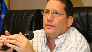 Jesús Farías: El poder Ejecutivo y Legislativo deben sintonizar palabras con hechos