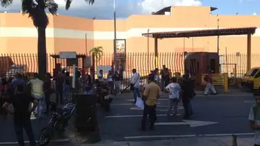 Reportan protesta por inseguridad detrás del C.C Buenaventura en Guarenas Reportan protesta por inseguridad detrás del C.C Buenaventura en Guarenas