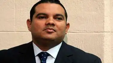 Víctor Clark: Oposición convirtió instalación en un show farandulero Víctor Clark: Oposición convirtió instalación en un show farandulero