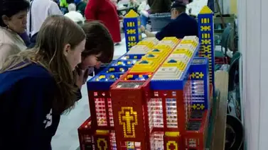 Diseñan y construyen una iglesia de Legos (+Fotos) Diseñan y construyen una iglesia de Legos (+Fotos)