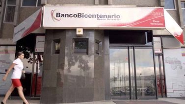 Dos empleados del Banco Bicentenario fueron acusados por corrupción