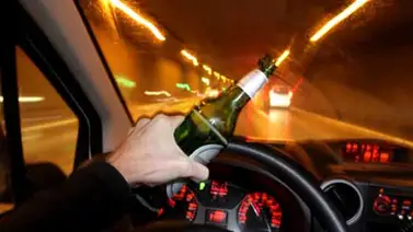 Mujer arrestada dos veces en el mismo día por conducir ebria Mujer arrestada dos veces en el mismo día por conducir ebria