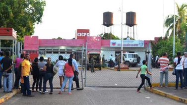 Reos desataron motín en la comisaría de Duaca