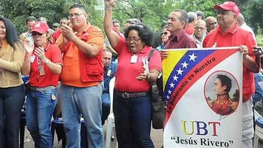 UBT certifica a nuevos estudiantes-trabajadores en Corpoelec Vargas