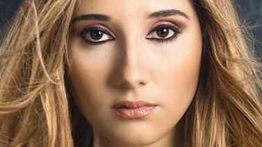 Yesy Milano arrasa en la radio