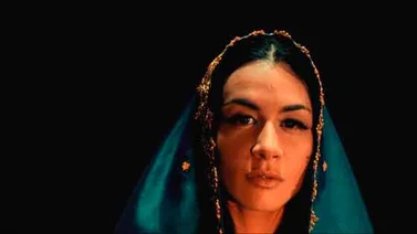 Diosa Canales se transforma en la "Virgen María"