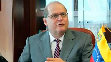 Bernardo Álvarez volvió a EE.UU para asumir cargo de embajador ante la OEA Bernardo Álvarez volvió a EE.UU para asumir cargo de embajador ante la OEA