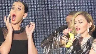 Madonna le dio nalgadas a Katy Perry en pleno concierto (+Video) Madonna le dio nalgadas a Katy Perry en pleno concierto (+Video)