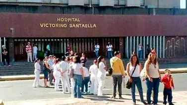 Reportan protesta por parte del personal del hospital Victorino Santaella de Los Teques