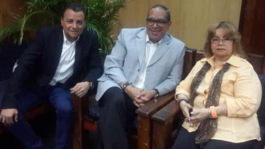 Llegaron los chismosos a Tves