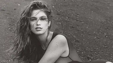 Cindy Crawford se desnuda para su autobiografía (+Fotos) Cindy Crawford se desnuda para su autobiografía (+Fotos)