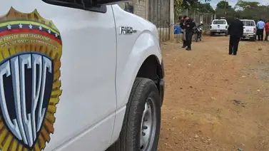 Vecinos quemaron a presunto delincuente Vecinos quemaron a presunto delincuente