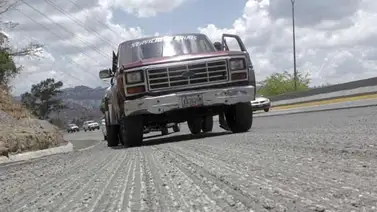 Ampliación de la Cota Mil fue mal pavimentada Ampliación de la Cota Mil fue mal pavimentada