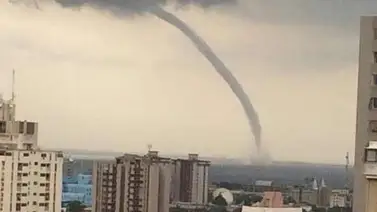 La tromba marina que sorprendió a los zulianos La tromba marina que sorprendió a los zulianos