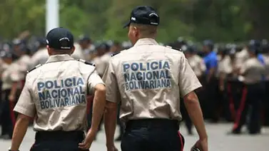 Escoltas de viceministra detienen a dos polichoros Escoltas de viceministra detienen a dos polichoros