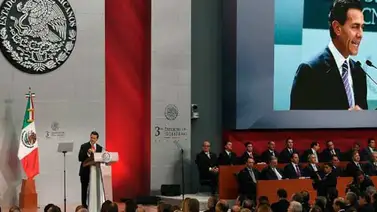 Usuarios de Twitter criticaron tercer informe de Peña Nieto Usuarios de Twitter criticaron tercer informe de Peña Nieto