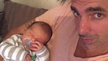 Cristóbal Lander suma otro tatuaje a su lista