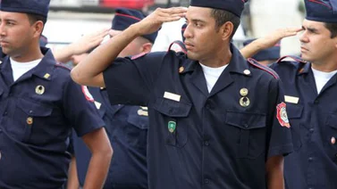 Bomberos celebran su día con "orgullo y dignidad"