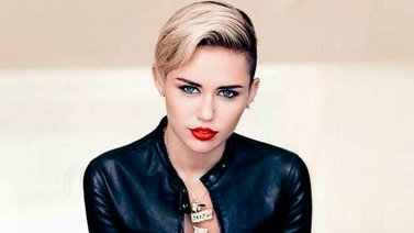Miley Cyrus: "¿soy un mal ejemplo porque corro con mis pechos fuera?"