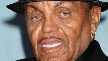 Padre de Michael Jackson casi muere por tomar viagra Padre de Michael Jackson casi muere por tomar viagra