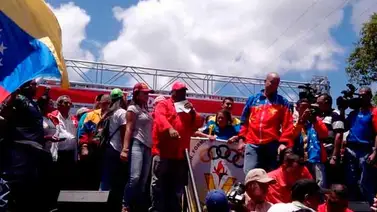 Héctor Rodríguez formaliza inscripción como candidato del estado Bolívar Héctor Rodríguez formaliza inscripción como candidato del estado Bolívar