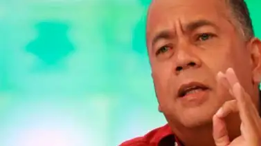 Elvis Amoroso formaliza candidatura ante CNE-Aragua Elvis Amoroso formaliza candidatura ante CNE-Aragua