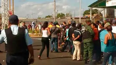 En San Félix aún reina la tensión tras saqueos En San Félix aún reina la tensión tras saqueos