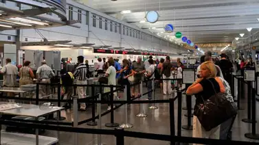 Cerraron aeropuerto internacional en Minneapolis por alerta de bomba Cerraron aeropuerto internacional en Minneapolis por alerta de bomba