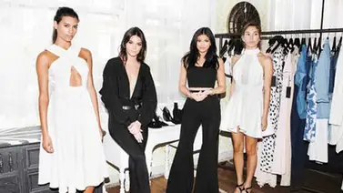 Conoce la colección de zapatos de Kendall Jenner y Kylie Jenner Conoce la colección de zapatos de Kendall Jenner y Kylie Jenner