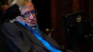 Stephen Hawking lanzó programa de búsqueda de vida extraterrestre Stephen Hawking lanzó programa de búsqueda de vida extraterrestre