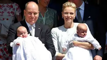 Regalan joyas Cartier a los príncipes bebés Jaime y Gabriela Regalan joyas Cartier a los príncipes bebés Jaime y Gabriela