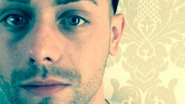 El gay que dona esperma vía Facebook