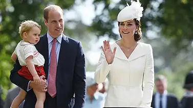 Revelaron las fotos oficiales del bautizo de la Princesa Charlotte Revelaron las fotos oficiales del bautizo de la Princesa Charlotte