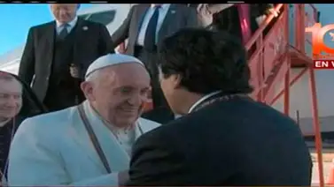 Papa Francisco llegó a Bolivia para visita de tres días Papa Francisco llegó a Bolivia para visita de tres días