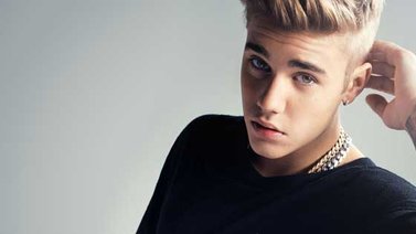 Justin Bieber sorprende a sus seguidores posando desnudo
