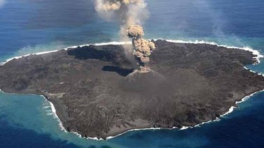 Isla Nishinoshima crece sin parar por flujo de magma
