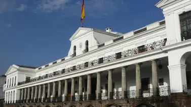 Correa denuncia intento de asalto al palacio presidencial Correa denuncia intento de asalto al palacio presidencial