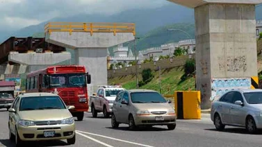 Mantendrán restricción vehicular en la Guarenas – Guatire