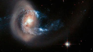 Descubren la galaxia más luminosa del Universo