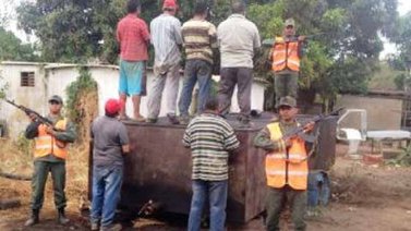 11 personas detenidas por contrabando de combustible y alimentos en el Zulia