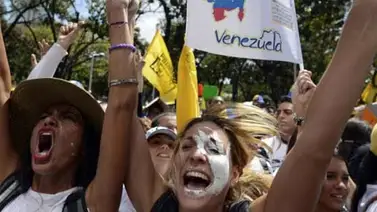 Oposición alza su voz en las calles de Chacao Oposición alza su voz en las calles de Chacao